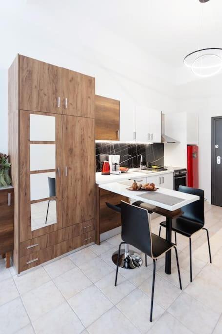 Aristotelous Sqr View Comfy Apt 塞萨洛尼基 外观 照片